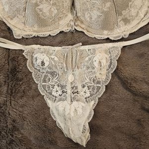 Victorias Secret Bra and Panty
